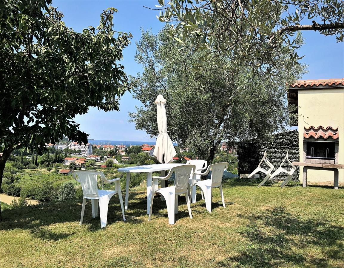 Residence Villa Fiore Portorož Esterno foto