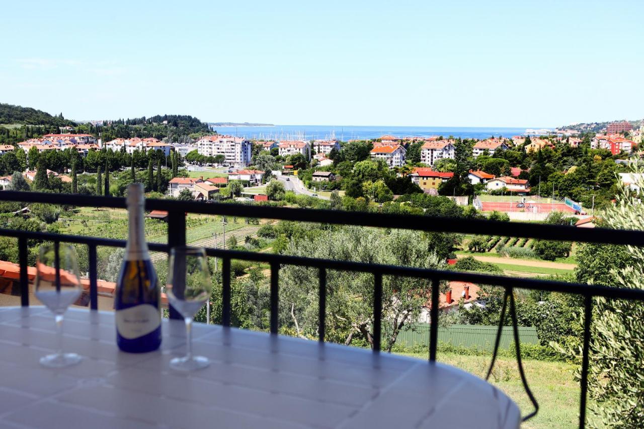 Residence Villa Fiore Portorož Esterno foto