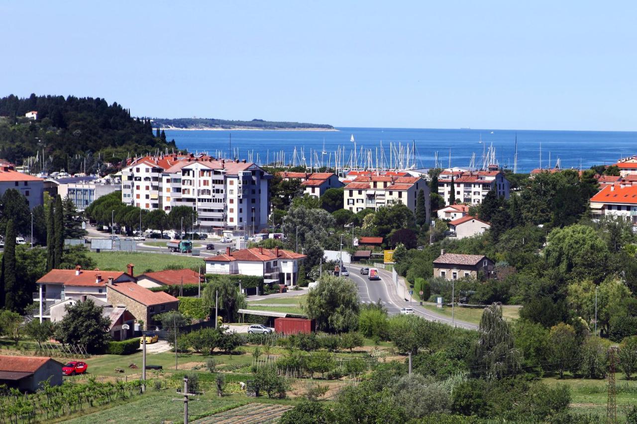 Residence Villa Fiore Portorož Esterno foto