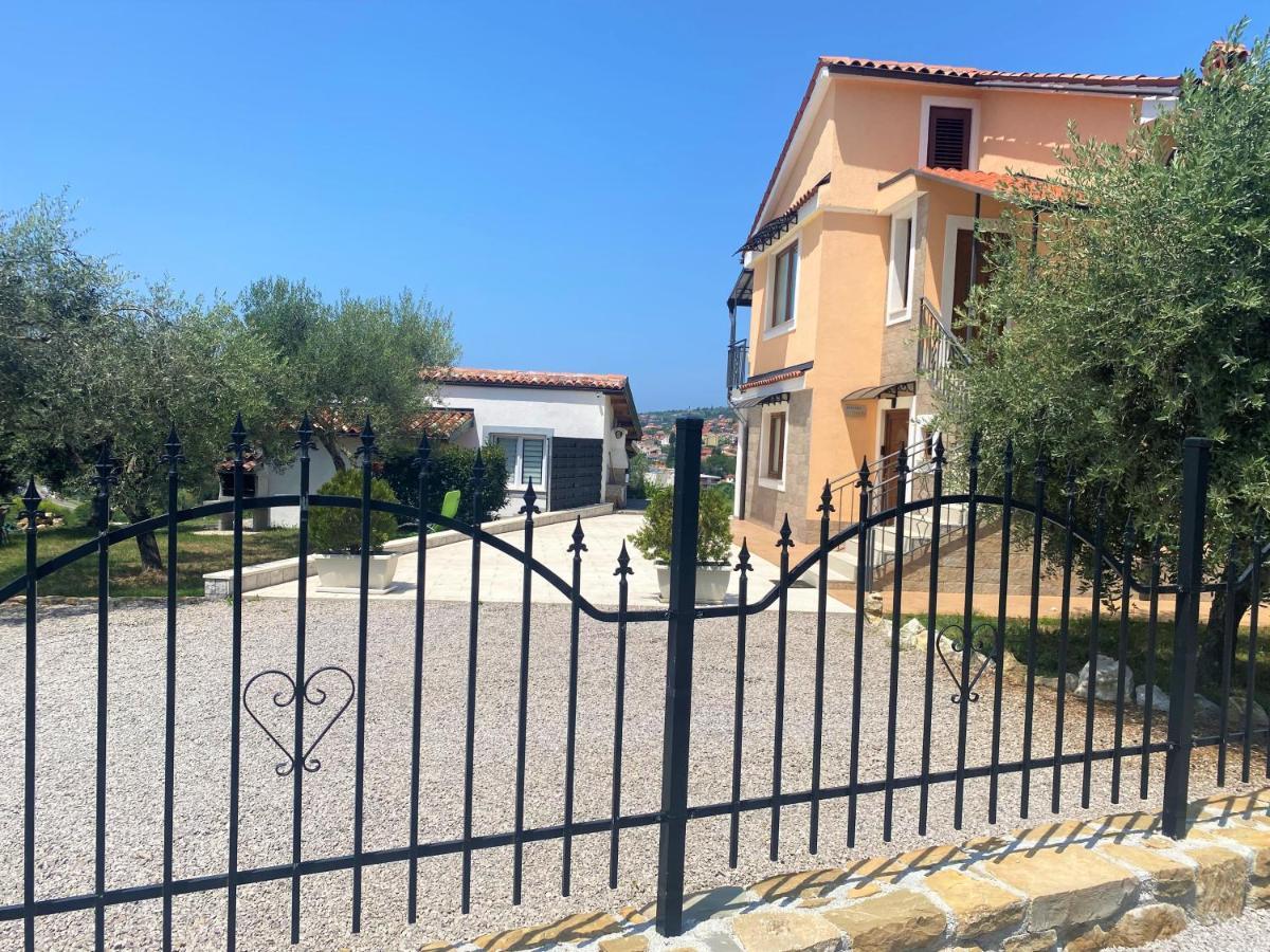Residence Villa Fiore Portorož Esterno foto