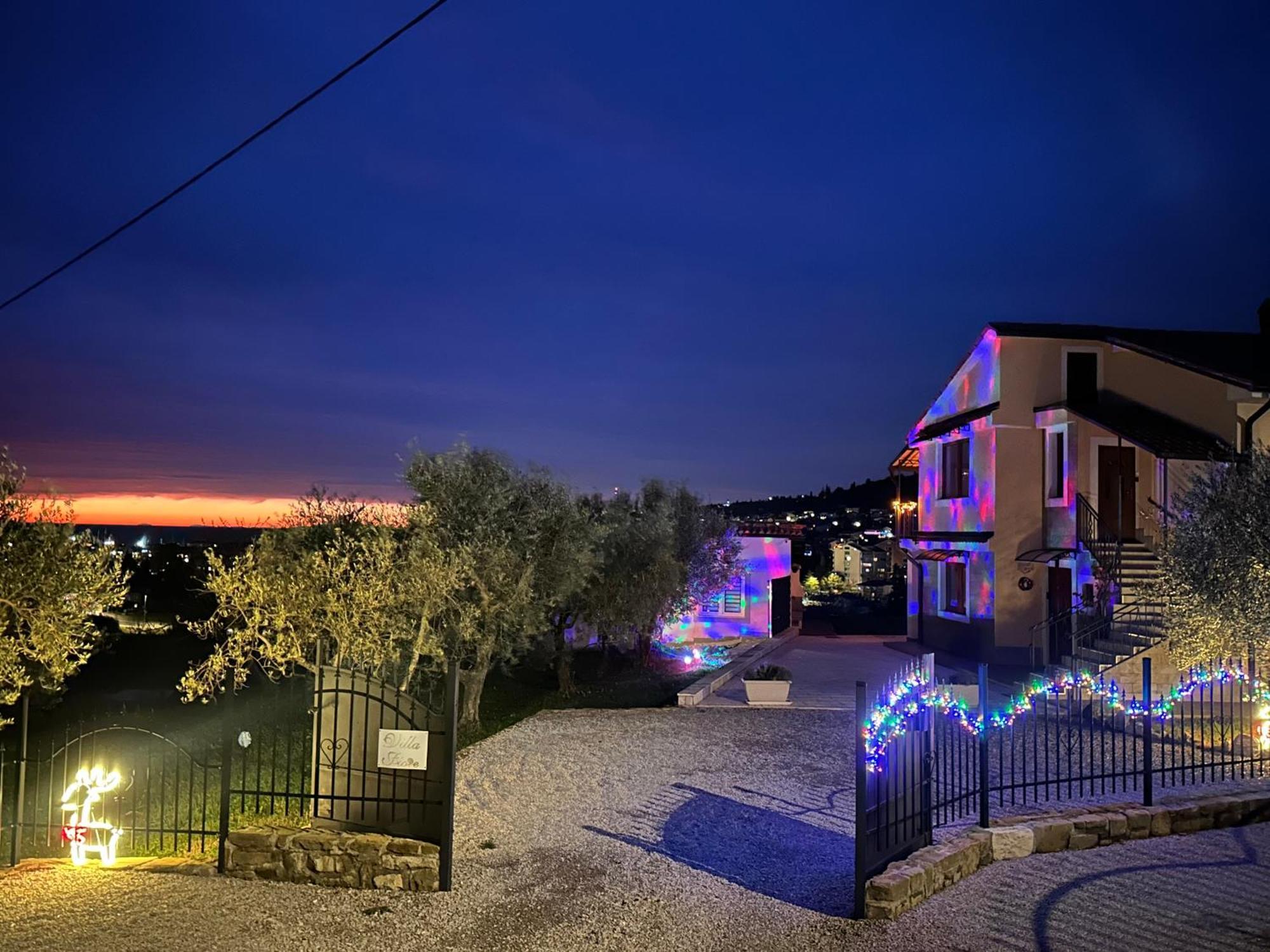 Residence Villa Fiore Portorož Esterno foto